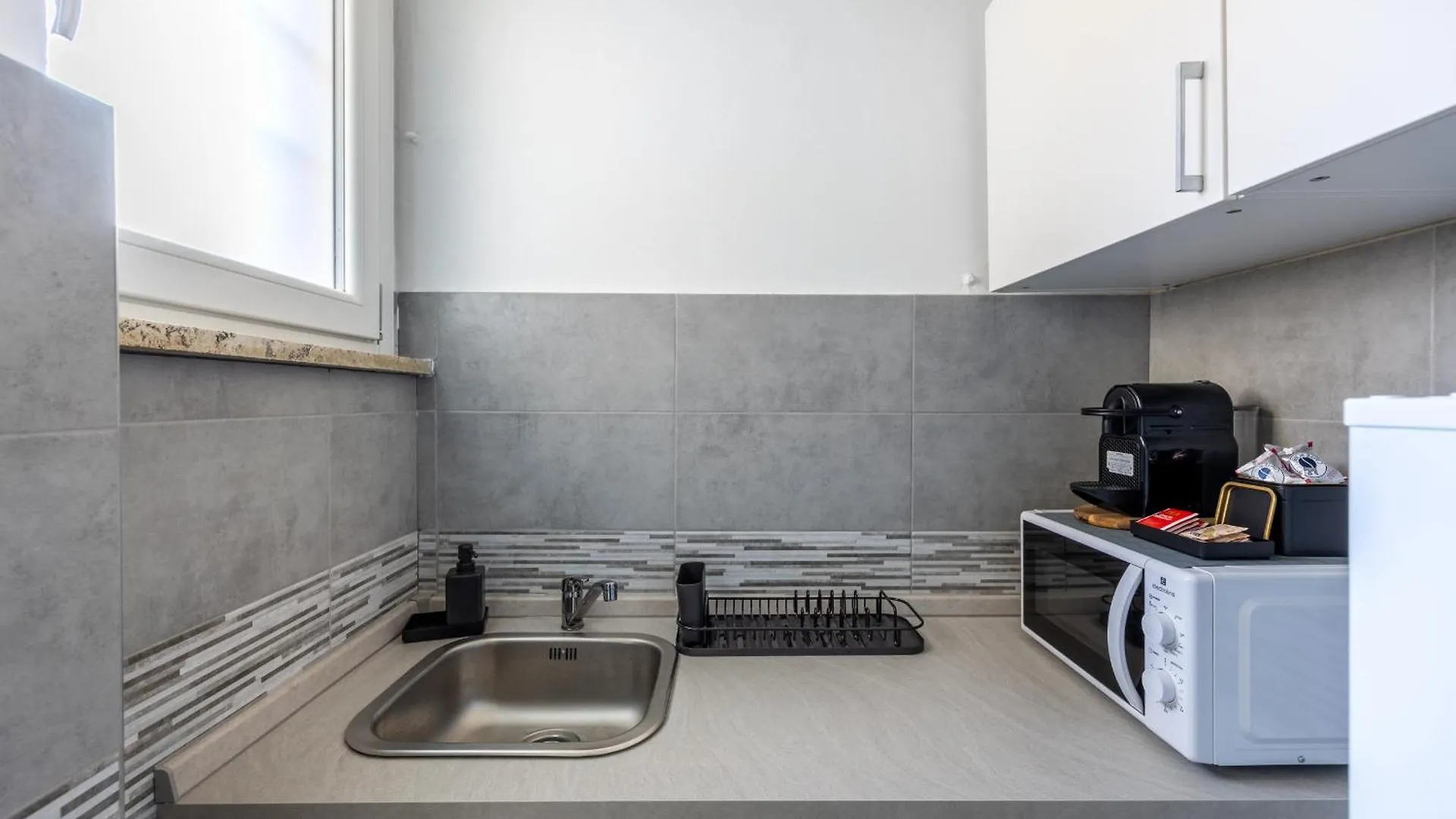 8 Min Dalla Metro Casa Elegante Con Netflix E Wifi Milano 0*,
